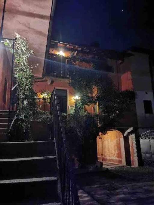 Come A Casa Castelletto sopra Ticino Extérieur photo